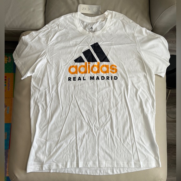 NWT - Adidas Real Madrid DNA Men’s T Shirt - Size XL - Picture 4 of 9